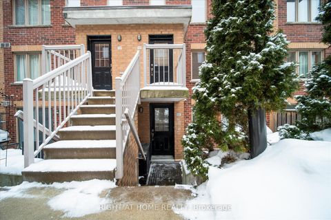 Photo 1 at 112 - 1 Ruttan Street, Dufferin Grove, Toronto