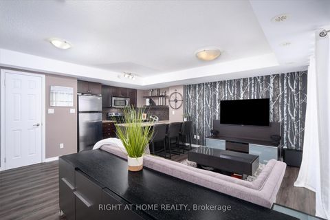 Photo 3 at 112 - 1 Ruttan Street, Dufferin Grove, Toronto