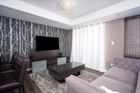 Photo 4 at 112 - 1 Ruttan Street, Dufferin Grove, Toronto