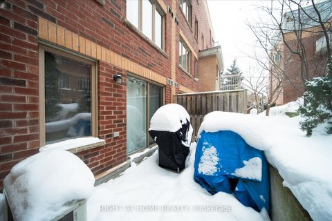 Photo 18 at 112 - 1 Ruttan Street, Dufferin Grove, Toronto