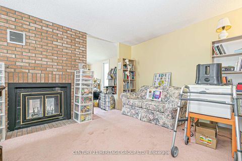 Photo 13 at 261 Badessa Circle, Brownridge, Vaughan
