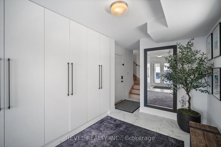 Photo 3 at 1417 Clarriage Court, FO Ford, Milton