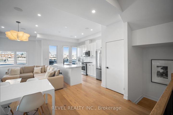 Photo 5 at 1417 Clarriage Court, FO Ford, Milton