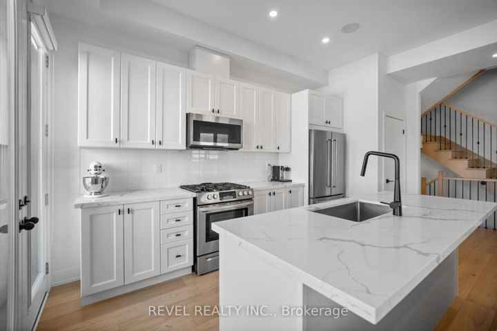 Photo 7 at 1417 Clarriage Court, FO Ford, Milton