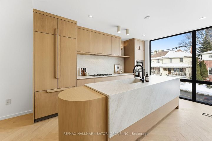 Photo 7 at 538 Duplex Avenue, Eglinton, Toronto