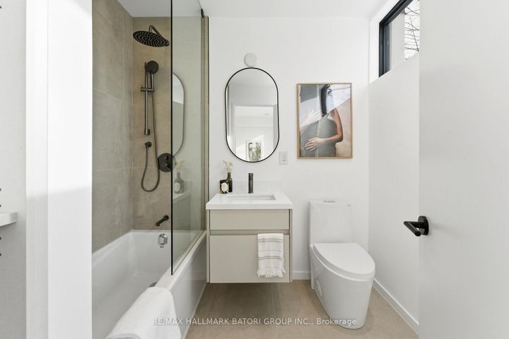 Photo 14 at 538 Duplex Avenue, Eglinton, Toronto