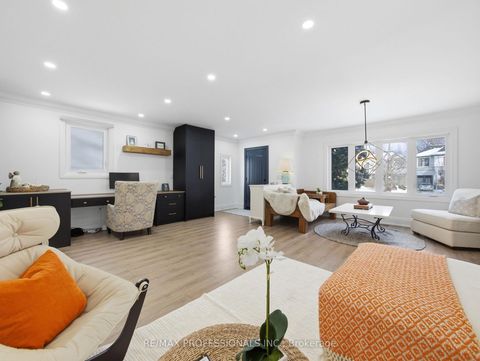 Photo 8 at 168 The Kingsway, Kingsway South, Toronto