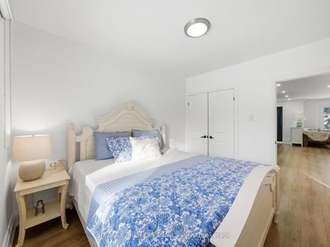 Photo 13 at 168 The Kingsway, Kingsway South, Toronto