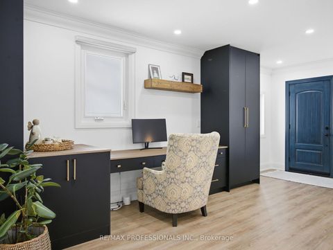 Photo 16 at 168 The Kingsway, Kingsway South, Toronto