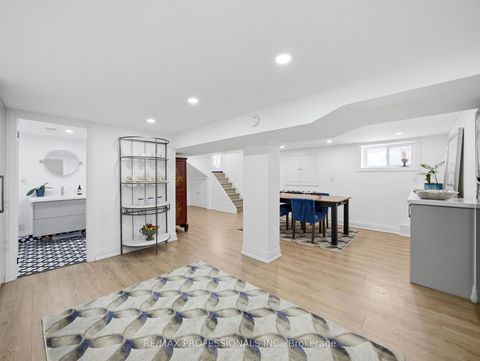 Photo 23 at 168 The Kingsway, Kingsway South, Toronto