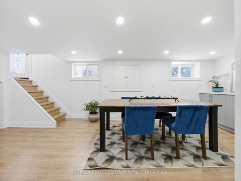 Photo 27 at 168 The Kingsway, Kingsway South, Toronto