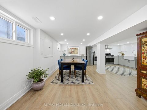 Photo 28 at 168 The Kingsway, Kingsway South, Toronto