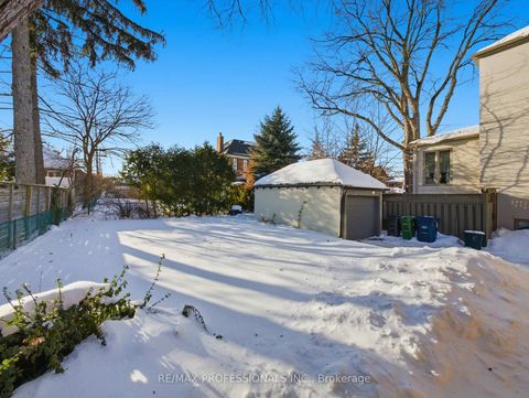 Photo 40 at 168 The Kingsway, Kingsway South, Toronto