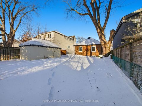 Photo 41 at 168 The Kingsway, Kingsway South, Toronto