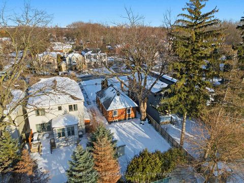 Photo 44 at 168 The Kingsway, Kingsway South, Toronto