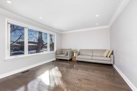 Photo 20 at 186 Hendon Avenue, Newtonbrook West, Toronto