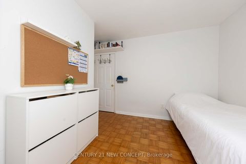 Photo 35 at 186 Hendon Avenue, Newtonbrook West, Toronto