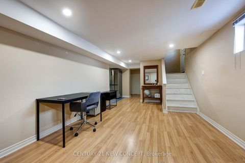 Photo 40 at 186 Hendon Avenue, Newtonbrook West, Toronto