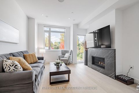 Photo 7 at 7 Flax Field Lane, Willowdale West, Toronto