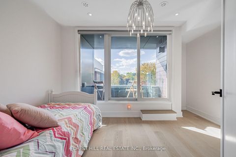 Photo 20 at 7 Flax Field Lane, Willowdale West, Toronto