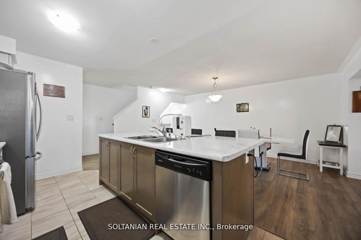 Photo 15 at 1103 Silk Street, Rural Pickering, Pickering