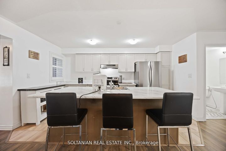 Photo 17 at 1103 Silk Street, Rural Pickering, Pickering