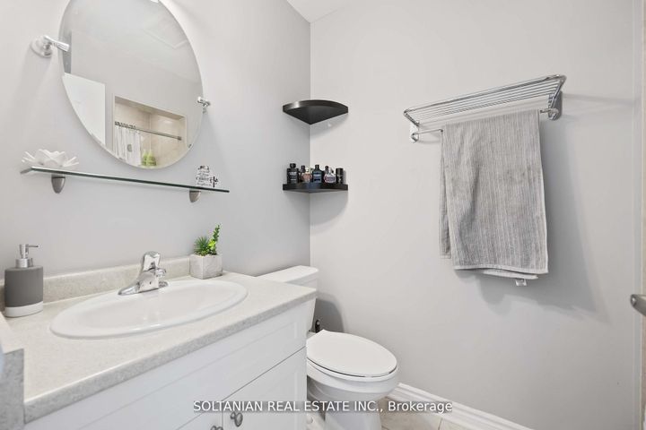 Photo 28 at 1103 Silk Street, Rural Pickering, Pickering