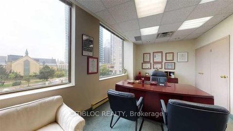 Photo 12 at 306 - 1033 Bay Street, Bay Street Corridor, Toronto