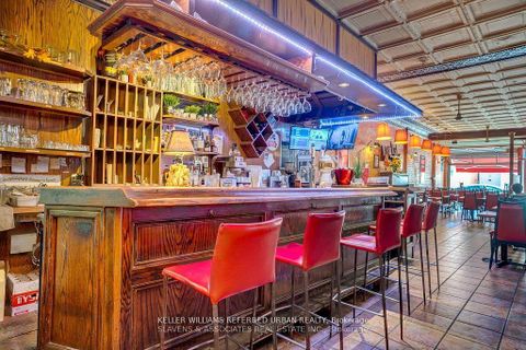 Photo 13 at 165 Roncesvalles Avenue, Roncesvalles, Toronto