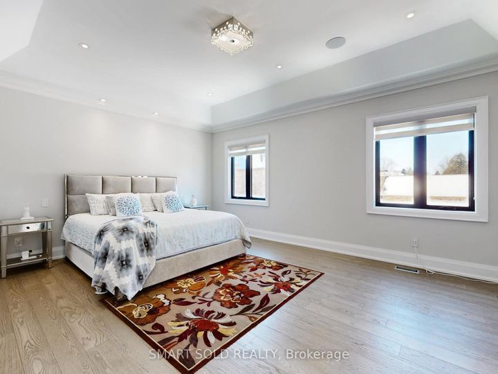 Photo 13 at 20 Dunn Drive, Oak Ridges Lake Wilcox, Richmond Hill