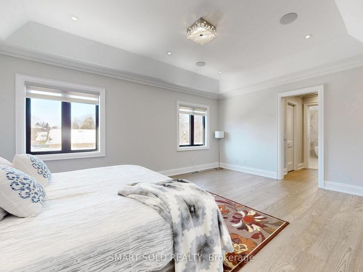 Photo 14 at 20 Dunn Drive, Oak Ridges Lake Wilcox, Richmond Hill