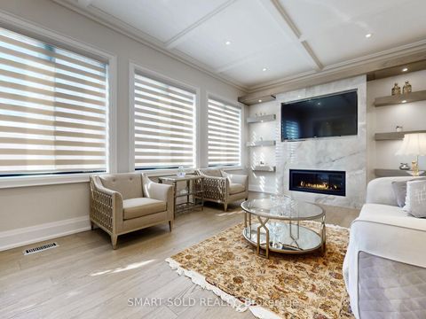 Photo 10 at 20 Dunn Drive, Oak Ridges Lake Wilcox, Richmond Hill