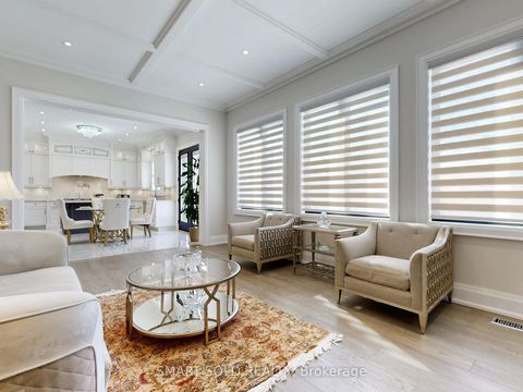 Photo 11 at 20 Dunn Drive, Oak Ridges Lake Wilcox, Richmond Hill