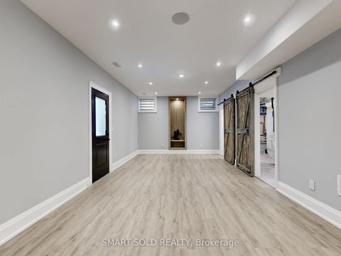 Photo 30 at 20 Dunn Drive, Oak Ridges Lake Wilcox, Richmond Hill