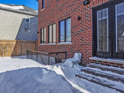 Photo 37 at 20 Dunn Drive, Oak Ridges Lake Wilcox, Richmond Hill