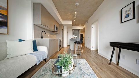 Photo 5 at 402 - 1808 St Clair Avenue W, Junction Area, Toronto