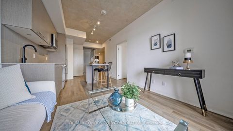 Photo 6 at 402 - 1808 St Clair Avenue W, Junction Area, Toronto