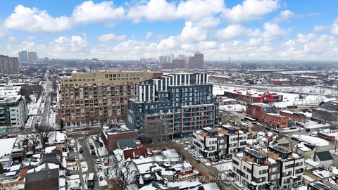 Photo 28 at 402 - 1808 St Clair Avenue W, Junction Area, Toronto