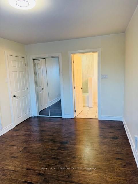 Photo 10 at 46 Orpington Crescent, Jamestown, Toronto