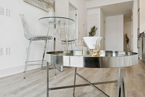 Photo 15 at 018 - 185 Deerfield Road, Central Newmarket, Newmarket