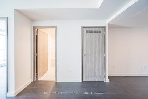 Photo 14 at 4609 - 3 CONCORD CITYPLACE Way, Waterfront Communities C1, Toronto