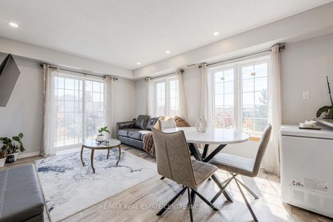 Photo 8 at 207 - 106 Aspen Springs Drive, Bowmanville, Clarington