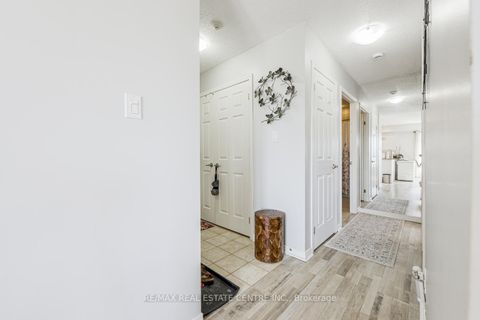 Photo 17 at 207 - 106 Aspen Springs Drive, Bowmanville, Clarington