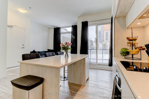 Photo 8 at 1504 - 11 David Eyer Road, Rural Richmond Hill, Richmond Hill