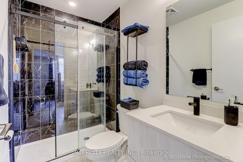 Photo 15 at 1504 - 11 David Eyer Road, Rural Richmond Hill, Richmond Hill