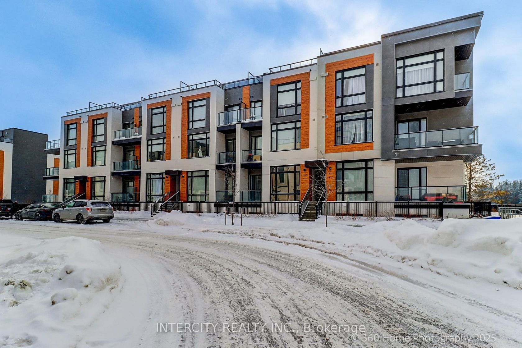 1504 - 11 David Eyer Road, Rural Richmond Hill, Richmond Hill photo number 2