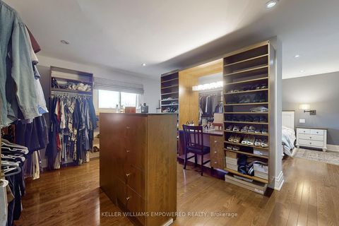Photo 13 at 239 Pineway Blvd Boulevard, Steeles, Toronto