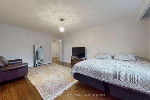 Photo 34 at 239 Pineway Blvd Boulevard, Steeles, Toronto