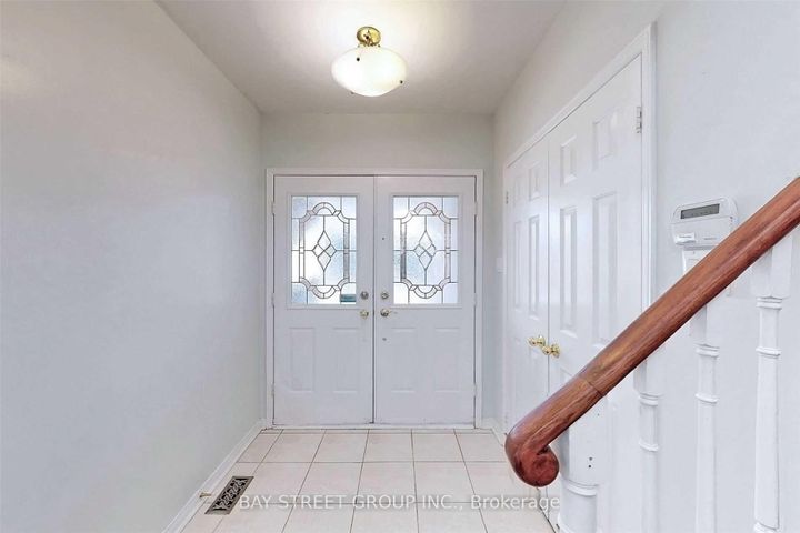 Photo 1 at 189 Martindale Avenue, CP College Park, Oakville