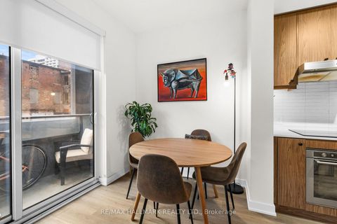 Photo 12 at 207 - 9 Tecumseth Street, Niagara, Toronto